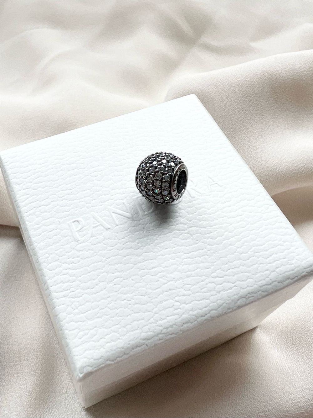PANDORA PAVE LIGHTS CHARM SILVER